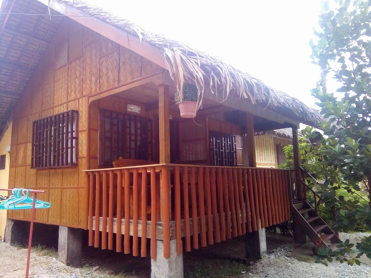 Mountain Beach Resort & Restaurant Puerto Galera Exterior photo